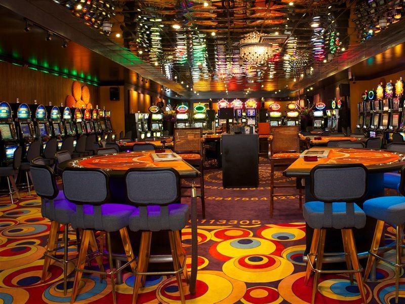 Trupial Hotel & Casino يلمستاد المظهر الخارجي الصورة